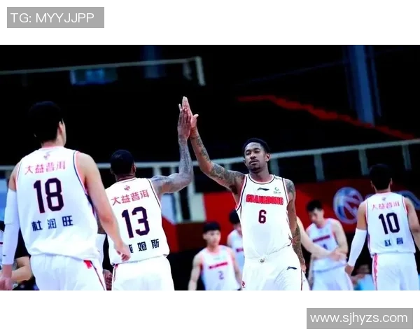 马尚布鲁克斯的篮球之路：从新秀到联盟明星的成长历程与成就解析